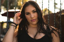 肥女人照片,勇敢展现自我，重塑自信风采