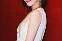 李诗韵个人资料图片,光影交织下的璀璨星辉